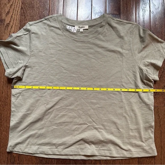 Madewell • NWT • Boxy Softcrop Tee in Sage Green - Picture 8 of 9
